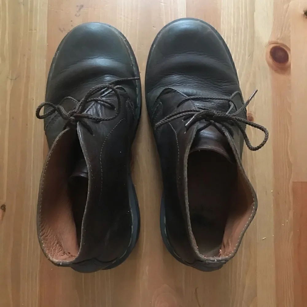 Dr Martens brown leather ankle boots